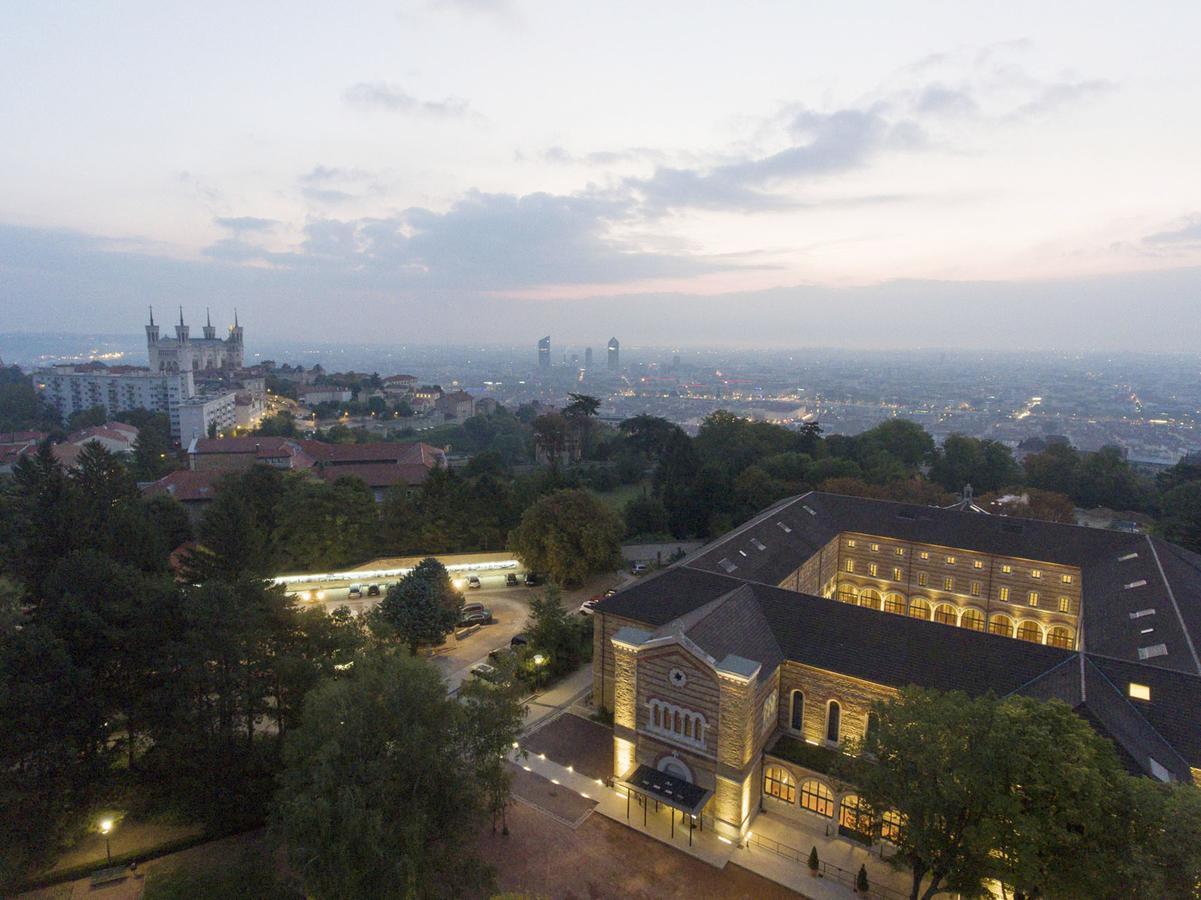 Fourviere Hotel Лион Экстерьер фото